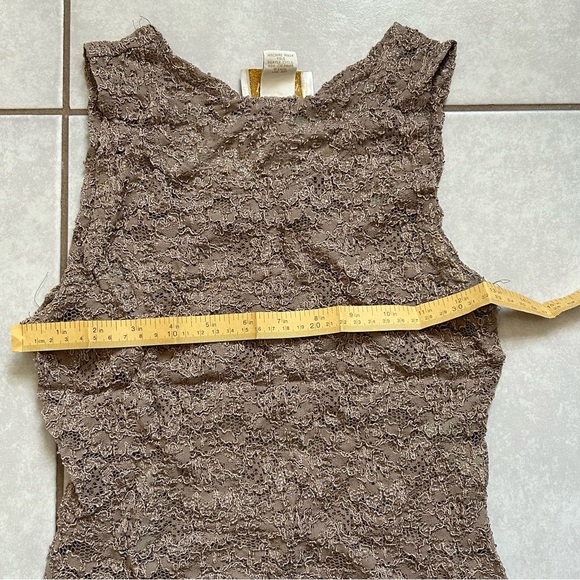 Gold label Victoria’s Secret tank top - Picture 6 of 8